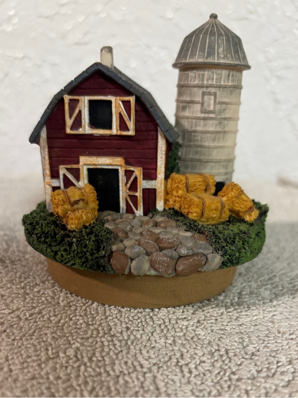 Home Interiors Candle Topper Red Barn with Gray Silo and Yellow Hay Accents